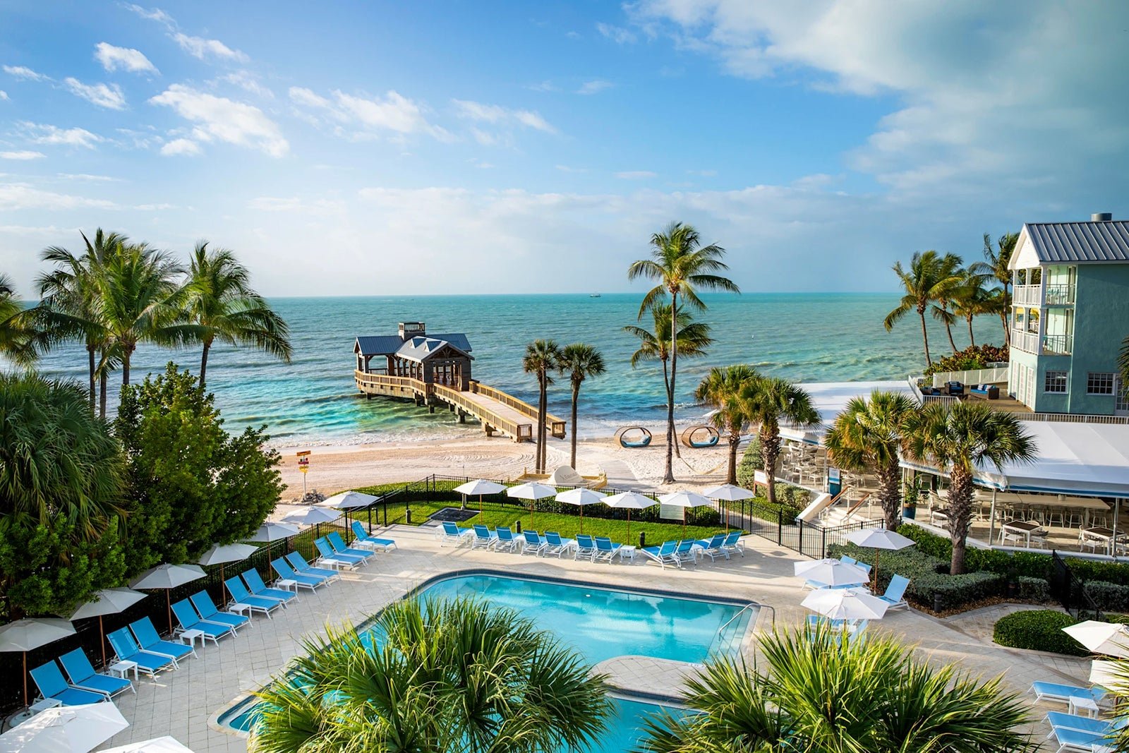 How to use the up to $400 Hilton Aspire resort credit each year