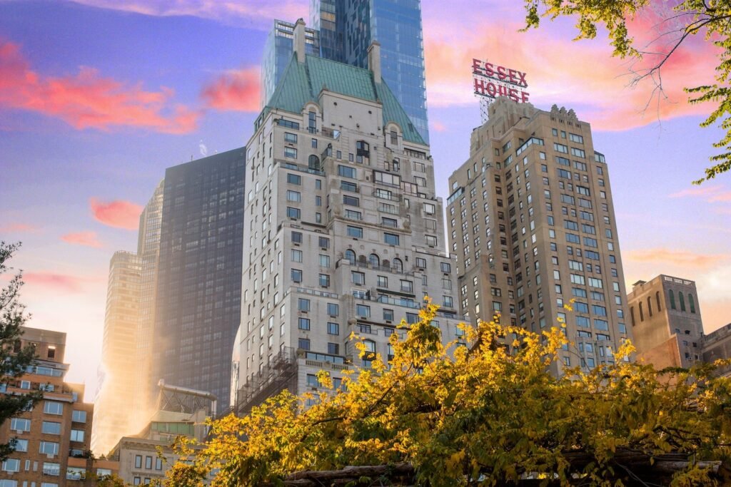 9 cool hotels for leaf peeping, from Central Park to the Rocky Mountains